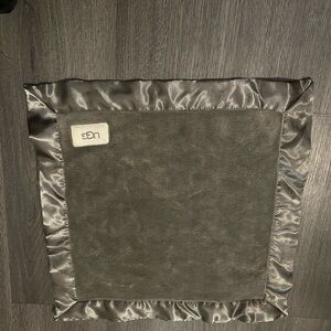 UGG Gray Satin-Trim Security Blanket